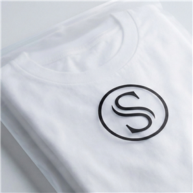 服裝品牌溢價的秘密：為什么大牌都愛用CPE磨砂拉鏈袋？